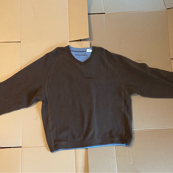 Tommy Bahama Sweater - Picture 3 of 3